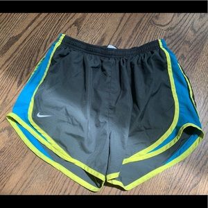 Nike tempo athletic shorts